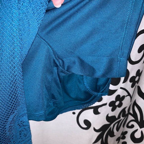 Lilly Pulitzer Tiki Wrap Ruffle Romper Inky Tidal - Picture 4 of 7